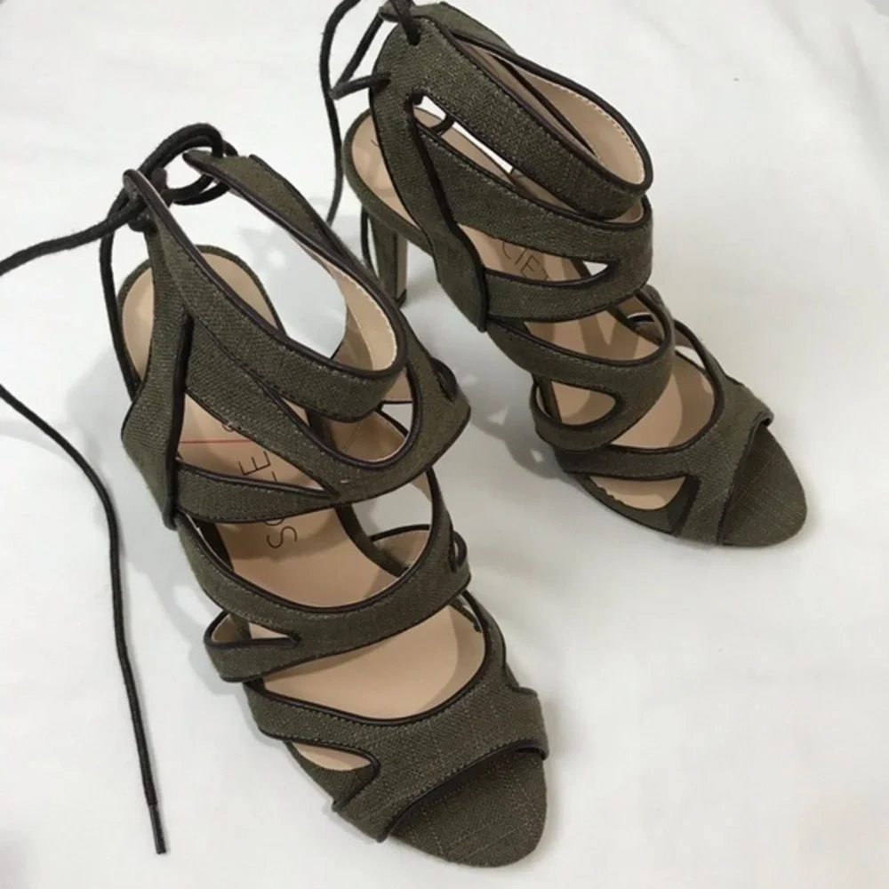 SOLE SOCIETY STELLA Olive Green Canvas Cut-out